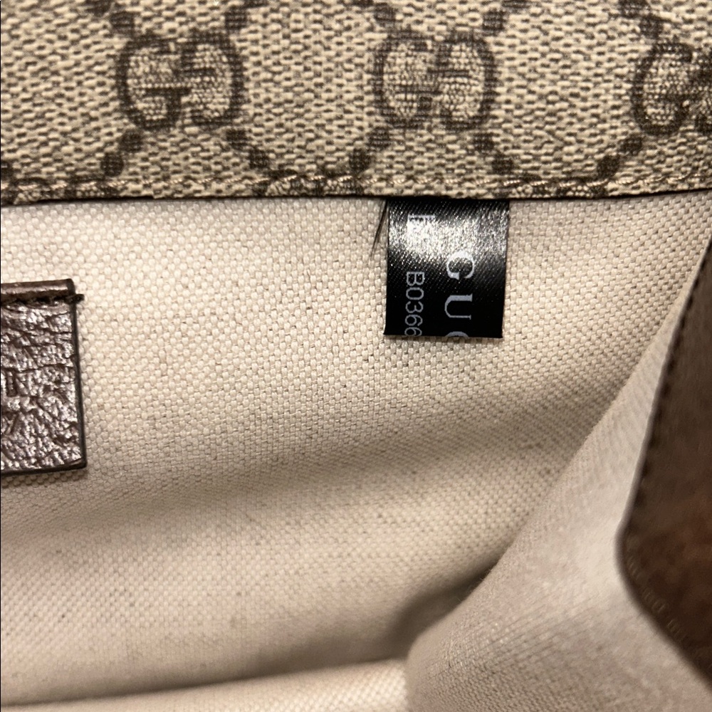 Gucci Neo vintage crossbody bag green & red strap like new excellent condition - Picture 10 of 12